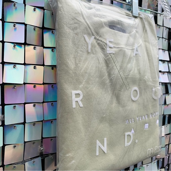 NWT AYR | All Year Round ‘The Sweatshirt’ in Spa Water soft green 100% cotton - Picture 4 of 10